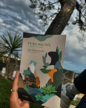 Maribel Verdú Instagram - Mi pasión por la literatura japonesa.
Y el tercer libro maravilloso que leo de #akishimazaki 
La sencillez de sus historias y su forma de narrar 🫶

#lavidaesmuycortaparaleerlibrosmalos 
#lecturas 📚