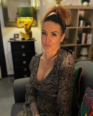 Marie Garet Instagram - Joyeux Noël à toutes et à tous, j’espère que vous avez pleinement profité de la présence et de l’amour de vos proches ❤️