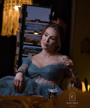 Marie Garet Instagram - À la recherche de la robe parfaite ? Vous êtes certainement au bon endroit. Chez @raffineecoutureofficial vous trouverez votre bonheur, que ce soit pour la location, la confection ou l'achat de votre robe de soirée ou de mariée. Cette boutique ne manquera pas de vous séduire par son élégance et sa beauté. Laissez-vous envoûter par l'alliance parfaite entre la mode parisienne et le charme ensoleillé du sud de la France. Venez la visiter, je vous le recommande vivement ! 

Modèle : @marie_garetoff
Makeup : @sh__glam
Coiffure : @maprecieusecoiffure_by_leila
Dress : @raffineecoutureofficial
Photographe : @cape.jb

#style #modefrancaise #robesdesoiree #robesdemariée #modemontpellier #couture #robessurmesures #montpellier