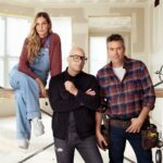 Marie-Lyne Joncas Instagram - Préparez vos outils, @marielynejoncas débarque sur le chantier avec le designer @danielcorbindcor, l’entrepreneur @pierreolivier.cantin ainsi que 12 couples! 💙🔨 Le grand chantier RONA, du lundi au jeudi 19h30 dès le 1er avril sur Noovo et en rattrapage sur noovo.ca. #legrandchantierrona #noovo