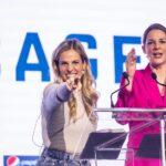 Marie-Lyne Joncas Instagram - Cette année, @_lacage fête ses 40 ans! Pis on va se le dire, a vieillit ben! C’est tellement un honneur pour nous d’en être les portes-paroles! Les deux ont a déjà travaillé à la Cage jadis et les deux ont a eu des expériences de travail full plaisante le fun! Disons que c’est pas gênant d’être associée à ce petit bijou d’entreprise! Une entreprise québécoise chapeautée par un homme qui pense à choisir des femmes comme égéries d’une brasserie sportive! PAS GÊNANT CE JEAN. Merci d’être aussi gutsy @bedard3805 On est bin fières de dire que t’es notre ami! 🫡 Eve et Marie 🙋🏻‍♀️🙋🏼‍♀️ (À ne pas confondre avec Eve-Marie Lortie)
