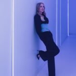 Marie-Mai Instagram - Dans ma Big Bro energie! Prête pour la double éviction de ce soir! Qui nous quittera déjà??? Manquez pas ça 18:30 @noovo.ca @bigbrothercelebrites