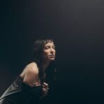 Marie-Mai Instagram – Mon récit du chemin sinueux vers la lumière.
Noir Sur Noir disponible partout. Lien dans ma bio.
Merci à tous ceux qui ont participé à ce nouveau chapitre.
@spectramusique 
Mon partner en or @lucatheproducer 
@bettawerk 
Et @philocormier aux images puissantes.
