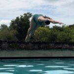 Marie Legault Instagram - Plouf💦plouf💦plouf💦😃 #piscine #plouf #plongeon #joiedevivre #energiepositive #fun#plaisir #bonheur #nager #swimming #summervibes #weekendparfait