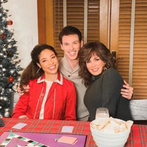 Marie Osmond Instagram - I'm back from the Christmas Tour and you know what one of my favorite things to do now is??? I love being able to wrap up in a cozy blanket with some hot chocolate and watch a Christmas movie!!🥰🎄

The last Christmas movie I made was A Fiancé For Christmas playing NOW on @lifetimetv ! 

I loved playing Margaret and watching Sawyer's struggle!😂 What was your favorite part??