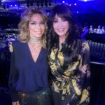 Marie Osmond Instagram – Mark Davis (owner of the @Raiders and  @AllegiantStadium) is such an amazing friend and one of the nicest people you’ll ever meet!!🥰 He invited me to join him for The Dinner Show before today’s #SuperBowl!!✨ I ran into so many amazing friends like @WayneNewtonmrlv and the beautiful @ShaniaTwain and made new ones like Marks’s girlfriend, @iamorianthi, and @DHendrickson41! Mark’s girlfriend, @iamorianthi, is such a fantastic guitarist and used to play with Michael Jackson. She’s performing as well! But tonight, our surprise entertainers were  Super Bowl legends @LadyGaga and @DianaRoss, as well as @IAmWandaSykes and @NBCJayLeno!! ✨ We all had such a phenomenal time!!

I’m going to be watching the game today from Mark’s suite and then head to the party afterward!!🏈🏆 Be sure to watch my stories to see all the fun!!