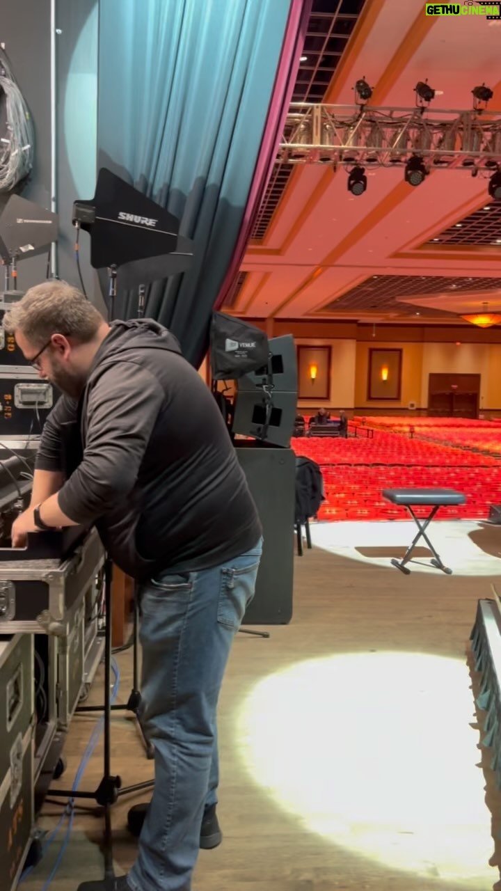 Marie Osmond Instagram - Looking forward to an amazing show here in Rhode Island tonight!!💃🏻🎶 Who am I going to see here??🙋🏻♀️🙋🏻♀️