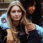 Marije Zuurveld Instagram - omg, check deze Netflix patches van al je favo series! 🚨 Je krijgt ze gratis in de pop-up store in de Stadskamer van Hoog Catharijne, alleen donderdag 21 en vrijdag 22 december van 10:00 tot 20:00 uur. Welke wil jij?