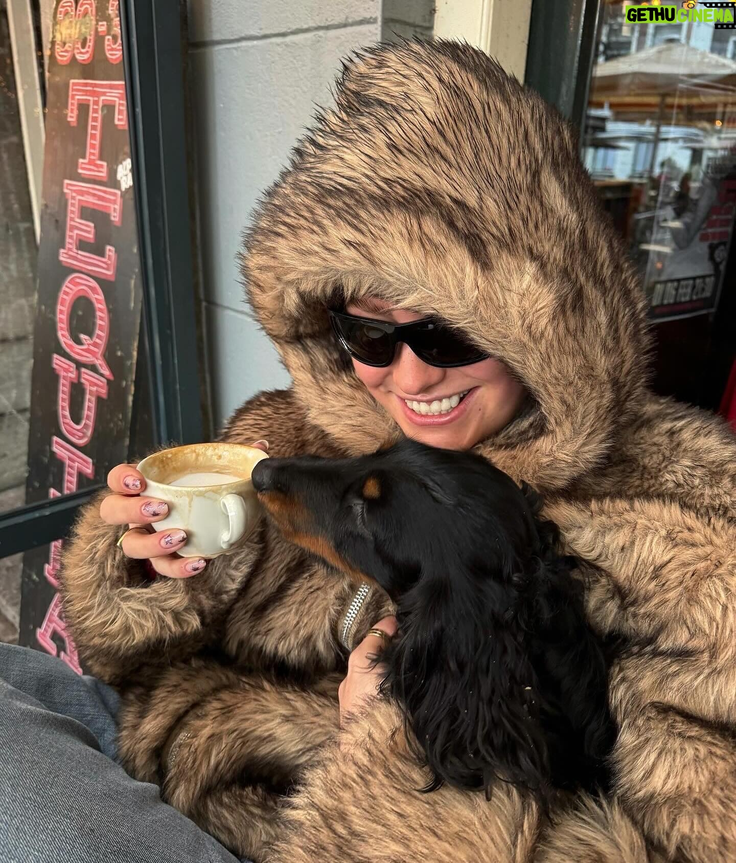 Marije Zuurveld Instagram - Mijn kleine worstenmonster is alweer 3!!!! 🥹 (Proud mom)