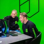 Marije Zuurveld Instagram - YOO GAMERS (en Marije) Ze dachten bij @legendsofgamingnl na het grote succes van vorig jaar: we vragen Marije terug als de echte gamer die ze is 🥲 De oooh zo spannende laatste aflevering staat nu op YT 🫶🏼💚