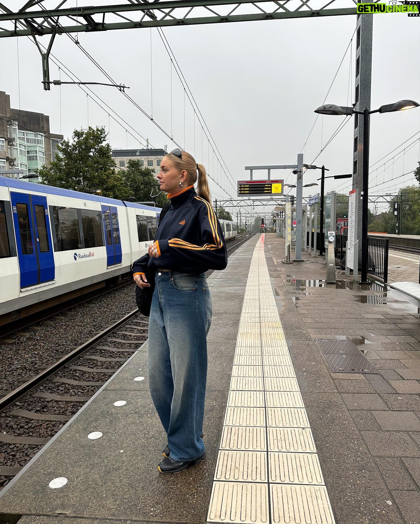 Marije Zuurveld Instagram - Ik zat echt niet met m’n voeten op de stoel ‼️🤐