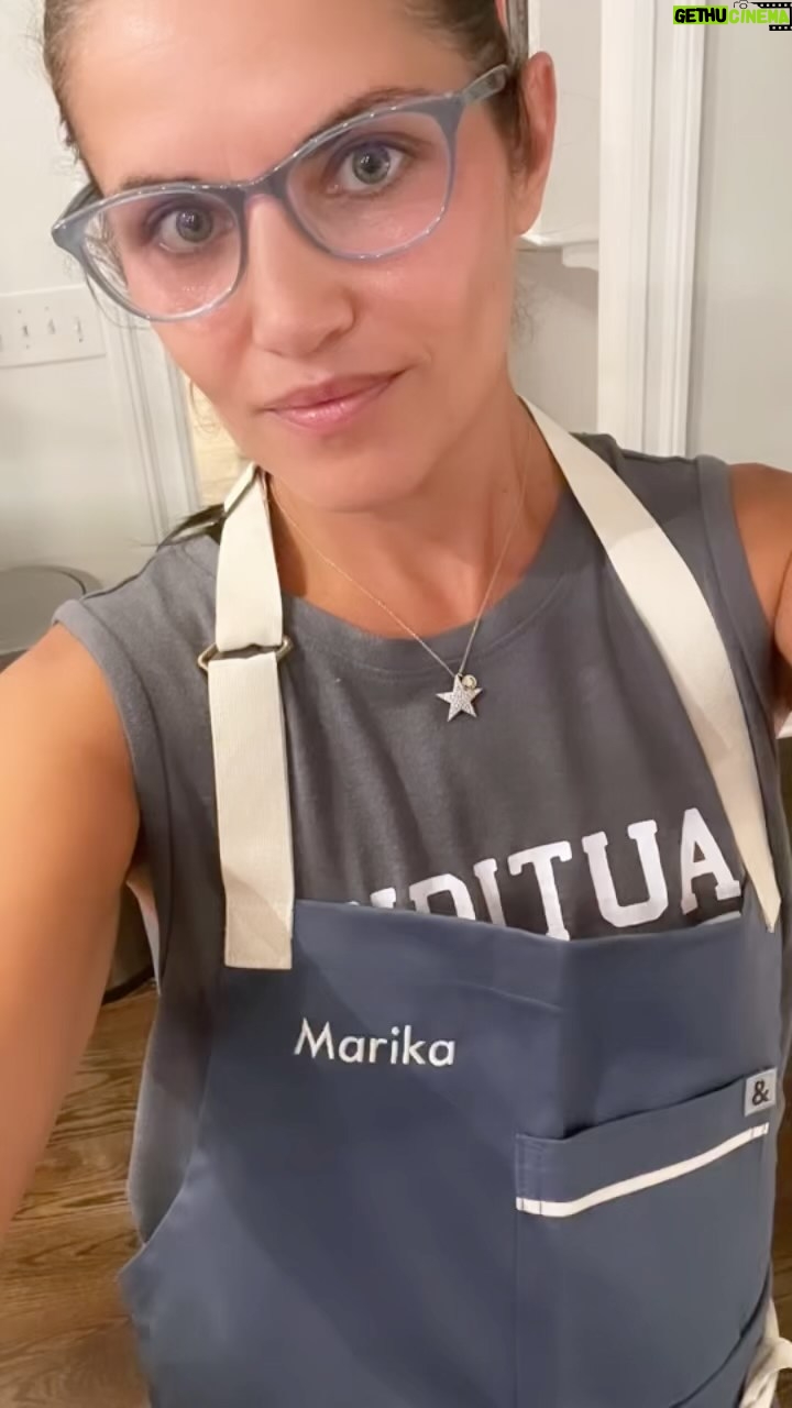 Marika Domińczyk Instagram - Getting a jump on #thanksgiving First Try!!! Not bad but def not great #sourdough #turkey … it will get better 🤣🤣🤣#breadbaker #homebaking #ifatfirstyoudontsucceed