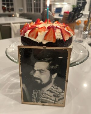 Marika Domińczyk Instagram - “Sto Lat”🎂… My Dad would have turned 70 today… ❤️‍🩹 I don’t have the right words… This year has kicked my ass, profound loss is proof of profound love i guess… Kocham Cie Mocno Tato … #foreverinmyheart #gonetoosoon #kochamcie