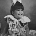 Marilou Instagram – Bonne fête mon papa. Le plus dévoué. 

Je t’aime tant. 

(la seule chose que je ne te pardonnerai jamais c’est d’avoir laissé maman me coiffer comme sur la dernière image!!) 

@johnnybizbiz @lisedupuis