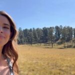 Marilou Instagram – En plein cœur de l’hiver, on est allé tourner des nouvelles images pour le nouveau Santa Fe qui est… ma-gni-fique! 
 
J’ai hâte que vous voyiez les images. Ça s’en vient! 🤍