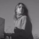 Marilou Instagram – 1.3M d’écoutes de ma musique sur @spotify cette année selon ma rétrospective.

C’est immensément touchant de vous imaginer faire une place à mes mots et à ma musique pour accompagner vos quotidiens. 

Découvrir une chanson qui met des mots sur ce que je vis ou dont la musique me transperce l’âme est définitivement une de mes choses préférée au monde. Imaginer peut-être avoir fait vivre ce sentiment à quelques personnes grâce à ma musique me procure une grande joie 🤍