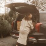 Marilou Instagram – Mon nouveau Palissade! 

Et maintenant même l’intérieur de ma deuxième maison est crème 🤍 

Rose m’a dit au moins 10 fois à quel point elle n’en revenait pas que «  @hyundaicanada s’inspire des biscuits Oréo pour la couleur des camions » 😭🤣 (l’extérieur est noir et l’intérieur est crème)… et avec tout le sérieux du monde, je lui ai répondu à chaque fois que c’était effectivement incroyable!

Ça s’invente pas 🖤🤍