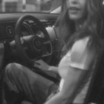 Marilou Instagram – C’est quand j’ai la chance d’aller vous voir – en vrai – que je réalises la place que plusieurs me font dans leur quotidien. 

C’est quand vous venez me parler de ma musique qui endort votre enfant, de mon poulet au beurre qui sauve vos mardis soirs, d’Autrement dit qui initie des discussions réparatrices ou de votre facteur qui feuillette votre magazine avant de le déposer devant votre porte que je comprends mon privilège et que je l’apprécie encore plus. 

Merci @hyundaicanada pour l’invitation, notre emplacement au @salonautomtl était bondée de gens gentils, drôles et curieux, puis c’était un honneur de venir à leur rencontre! 

Fun fact ; il y a un concours pour gagner 600$ de produits @troisfoisparjour (allez vous inscrire directement sur place!) et le salon se termine le 28 janvier!

Profitez-en 🙏🏼