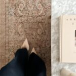 Marilou Instagram – J’ai commandé une nouvelle paire de chaussures Giampaolo Viozzi chez @jeanpaulfortin et j’en ai reçu deux par la poste. 

Je leur ai écrit pour leur proposer d’en faire tirer une paire parmi ceux qui me suivent plutôt que de leur renvoyer, puis de m’occuper de faire l’envoi postal à la personne gagnante depuis mon entrepôt dès lundi. 

L’équipe de @jeanpaulfortin était super emballée alors me voilà 🤍

Si tu portes du 37 et que tu aimerais des talons confortables (d’une valeur de 468$), simplement commenter cette vidéo. 

Je vais tirer au hasard dès lundi 🤍