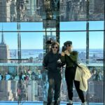 Mariloup Wolfe Instagram – Magnifique journée ensoleillée avec fiston à NY!! ☀️💙☺️ @manoe_lemay_thivierge