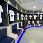 Mariloup Wolfe Instagram – Qu’est-ce qu’on ferait pas pour ses enfants?! 😜⚽️ @mirowolfe @tottenhamhotspurstadium