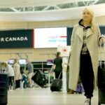 Mariloup Wolfe Instagram – J’adore voyager!
Et cette année, Le Grand Move en Amérique m’a permis de voyager tout plein partout en Amérique.

Pour aller rencontrer nos familles québécoises qui ont fait Le Grand Move, mon équipe et moi avons eu le privilège de voyager aux 4 coins de l’Amérique avec notre super partenaire Air Canada.

Avec nos nombreuses valises, on s’est rendus dans l’Ouest canadien, en Californie, en Floride, au Mexique, au Nicaragua et au Costa Rica. 
Ça m’a touché de voir que les Québécois sont toujours fiers de leurs racines, de leur langue, même lorsqu’ils vivent leur vie rêvée ailleurs dans le monde.

Un immense merci à la grande famille Air Canada qui a rendu tous ces déplacements simples, agréables et efficaces.

J’ai déjà hâte au prochain voyage avec Air Canada!

@aircanada @canalvie @legrand move
#Unairdecheznous #AirCanada #LeGrandMove