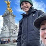 Mariloup Wolfe Instagram – Ahhhhh Londres!!!! Que j’aime cette ville! J’y avais passé 2 mois à mes 19 ans, quel bonheur que de la redécouvrir des années plus tard, et avec mon fils Miro en plus! 💙