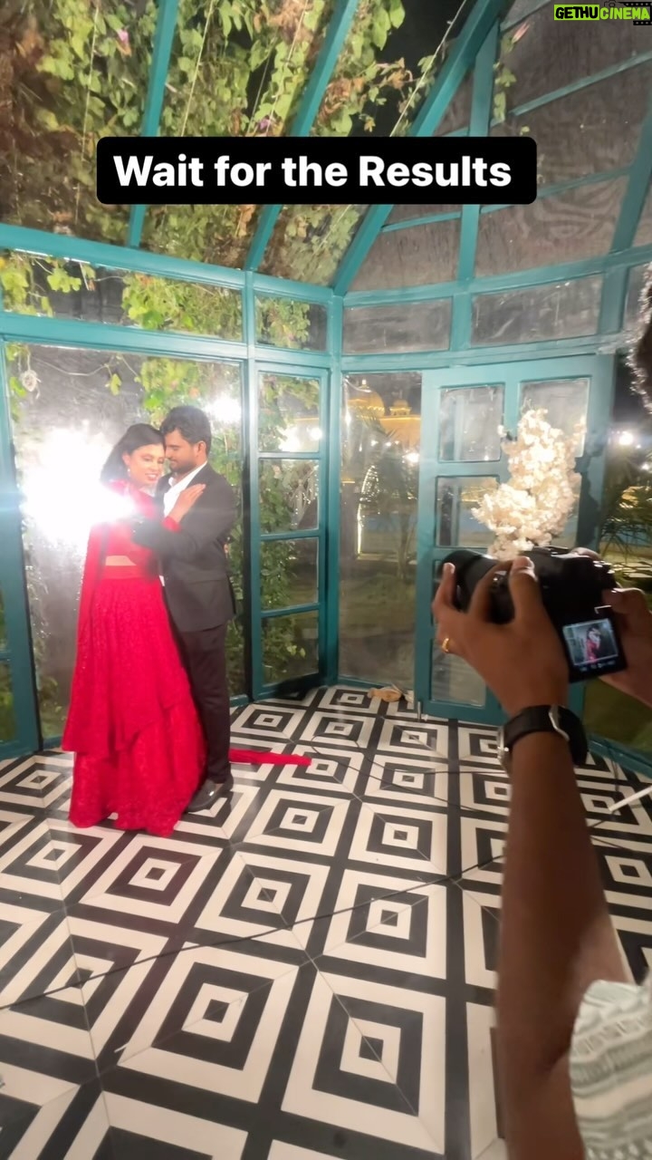 Marina Abraham Instagram - Don’t miss the Result ✨ BTS Output For Bookings, Contact: 918919051656 WWW.THEWEDDINGRAAGA.COM Shot: @theweddingraaga_official Concept : @rohitsahniofficial @marina.a1203 Makeup - @marina.a1203 Outfit / Styling- @marina.a1203 #weddinginspiration #prewedding #conceptual #trending #trendingreels #bts #hyderabad #teluguwedding #cinematic #cinematographer #weddings #viralvideos #viralreels #india #trendingsongs #theweddingraagaofficial