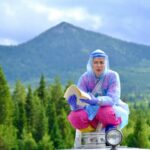 Marina Aleksandrova Instagram - «Точка ноль» на @ivi_official уже!!! Смотрите! А у меня то, что осталось за кадром ✅ #архивдлявнуков