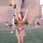 Marina Bastarache Instagram – COACHELLA DAY 1 🤠 the girls are girling!

Outfit details
– boots @revolve 
– skirt @HM
– belt @revolve 
– top @ssense
– bag @re.tyche