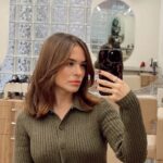 Marina Bastarache Instagram – Sometimes we go short 🙊
Hair by @sam__dupuis @catiacorr.hairstylist @leartof