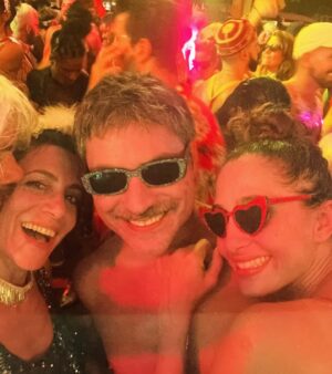Marina Person Instagram - Macetando o apocaptalipse🎊🎉