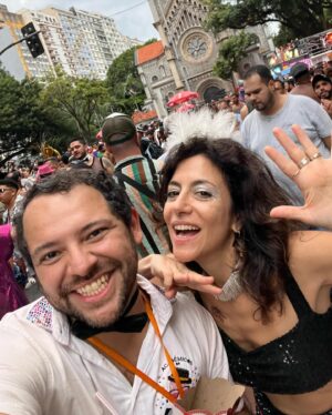 Marina Person Instagram - Academicos do Baixo Augusta, 15 anos🎊🎉 

#academicosbaixoaugusta 

@academicosdobaixoaugusta