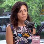 Marina Person Instagram - Uma coisa é ter saudades do passado. Outra coisa é ficar preso num tempo que não irá se repetir. Marina Person trouxe esta reflexão comentando sobre as pessoas que lembram dela na MTV. É curioso porque outros participantes de episódios anteriores como Adília Belotti também tem mesmo pensamento. O questionamento da expressão “no meu tempo”. E você? Tem saudades da MTV ou do tempo que viveu na época da MTV? Esta foi mais um corte da conversa com Candice Pomi, nossa apresentadora e o atleta Gustavo Ziller. Para acessar nossos episódios veja os links na bio. Estamos no Spotfy , na apple podcast e demais plataformas de audio. Assista e assine nosso canal no YouTube. #os50sãooutros50 #os60sãooutros60 #outrostempospodcast #marinaperson #mtv