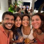 Marina Person Instagram - Foram 3 aniversários, 1 samba do trabalhador, 2 episódios de De Volta aos 15, 4 quartos diferentes, 1 ida à Lapa outra à Santa Teresa , 14 restaurantes, 4 butecos, 1 cinema . Tudo em 12 dias. Hoje voltei à minha casinha, já com saudades dos cariocas. Obrigada, Rio, foi muito muito bom🎊
