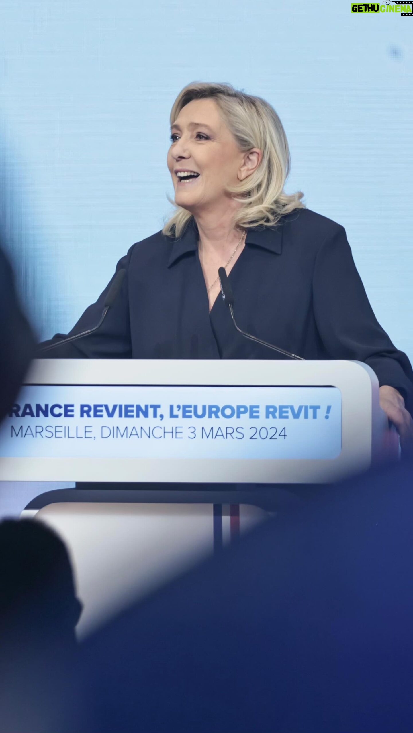 Marine Le Pen Instagram - Mon cher Jordan, tu le sais la responsabilité qui nous revient, c’est l’Histoire qui nous la confie. C’est pourquoi j’accepte avec enthousiasme de t’accompagner en clôturant la liste que tu mèneras, j’en suis aujourd’hui plus certaine que jamais, à la victoire !
