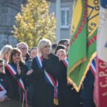Marine Le Pen Instagram - Dans le sacrifice et l’espérance, 1,4 million de soldats français sont tombés pour défendre notre pays et notre liberté. Du fond de leurs tombes, ils nous rappellent avec force et gravité que la France n’est pas et ne sera jamais une cause perdue. #11Novembre