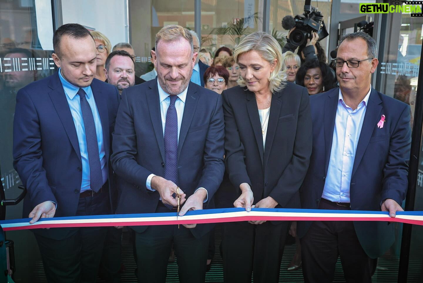 Marine Le Pen Instagram - Marine Le Pen inaugurait le dimanche 15 octobre la salle de l'Abbaye à Hénin-Beaumont, construite après l'incendie de la salle Léo Lagrange. À cette occasion, elle a prononcé un discours sur les récents attentats perpétrés à Arras et en Israël.