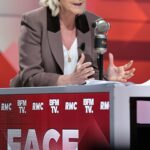 Marine Le Pen Instagram - Les élèves qui bloquent et qui tiennent des propos antisémites à Sciences Po’, il faut les exclure. Et au passage, la direction de l’établissement, aussi ! Le gouvernement, qui a mis des jours à réagir, est responsable de cette situation.