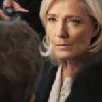 Marine Le Pen Instagram - Seul le référendum que propose @marine_lepen sera réellement efficace pour lutter contre l’immigration !