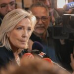 Marine Le Pen Instagram - 🗣 @marine_lepen « Pour Mayotte, tous les moyens doivent être mis en oeuvre car nous sommes à un moment de bascule. Pour les Mahorais, tout acte de la vie quotidienne est une angoisse. Il ne faut plus se contenter de demi-mesures mais agir concrètement. »