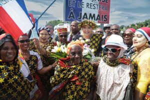 Marine Le Pen Instagram - Mayotte est française et le restera à jamais !