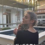 Marion Séclin Instagram - ✨ Laissez laissez-moi faire #catlover #camellaslloret #southoffrance #goldenhour #blessed #fochapocha