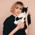 Marion Séclin Instagram - ✨ As the French says « Ce soir, les gentiques » 🌱 @elliot.aubin 🌷 @nialimane 🌻 Nouveau projet en cours… #glow #boulette #plusbellequelaplusbelledetescopines