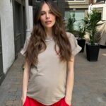 Maripier Morin Instagram - 🤰💇‍♀️ ☀️🎈 @marcuuus Tshirt @moxmocktail par mes amis de @canadamerchgroup 💕