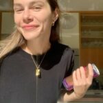 Maripier Morin Instagram - Vous nous posez beaucoup de questions sur le taux de sucre dans nos @moxmocktail , voici l’explication! Aussi le Mox 3 est littéralement de la magie! Impressionnez vos invités en ayant l’air d’un vrai pro en faisant ce petit truc tout simple! Cheers!