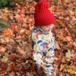 Maripier Morin Instagram – 1 an de plus avec toi. 4 saisons à te suivre dans tes projets,tes aventures, tes découvertes. Tu n’as peur de presque rien, tu es vaillante, empathique, drôle, généreuse, vive d’esprit.
Tu nous fais du bien à ton papa et moi. 
Tu aimes les gens qui t’entourent et ils te le rendent bien. 
Coquinette, mon bijou, mon amoureuse, tu as 2 ans aujourd’hui et j’ai envi de te célébrer, aujourd’hui, et tous les jours de l’année parce que tu es une petite fille merveilleuse et nous savons déjà que tu sera une grande soeur formidable.
Je veux continuer de danser avec toi, d’apprendre avec toi, d’être curieuse avec toi et de m’émerveiller de tout avec toi ❤️
Maman et Papa t’aime 
@jp_perras