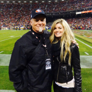 Marisa Miller Instagram - Happy Fathers Day!! #RadDads❤️🙌🏻