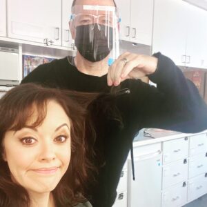 Marisa Ramirez Instagram - At least we can get back to some of our regularly scheduled programs...maybe hair stylists will be next!  Happy #bluebloods Friday! @cbstv @bluebloods_cbs #stayhome #stayhealthy #imisshugs