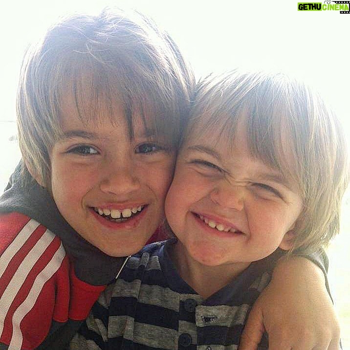 Marisa Cruz Instagram - Não há maior amor que o amor de Mãe ❤️❤️ Feliz dia a todas!!